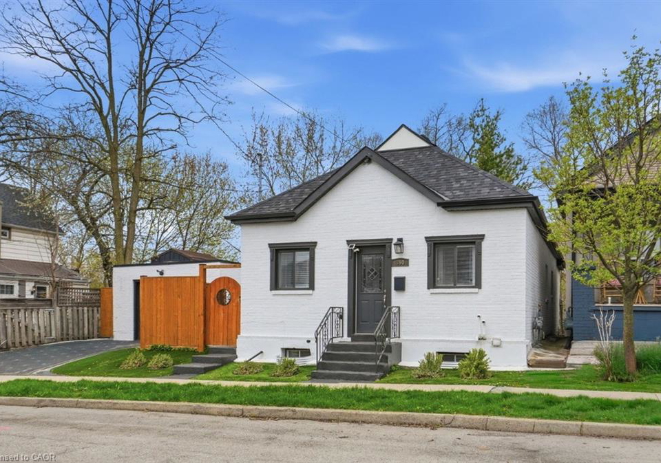 390-hunter-street-w-hamilton-ontario-40842321