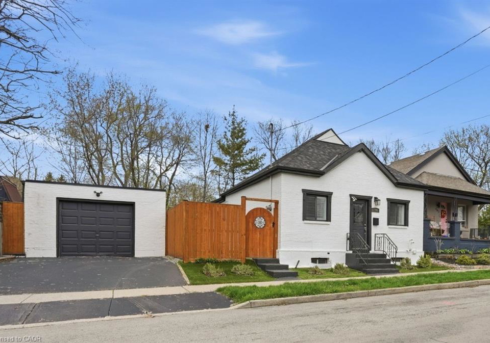 390-hunter-street-w-hamilton-ontario-40842321