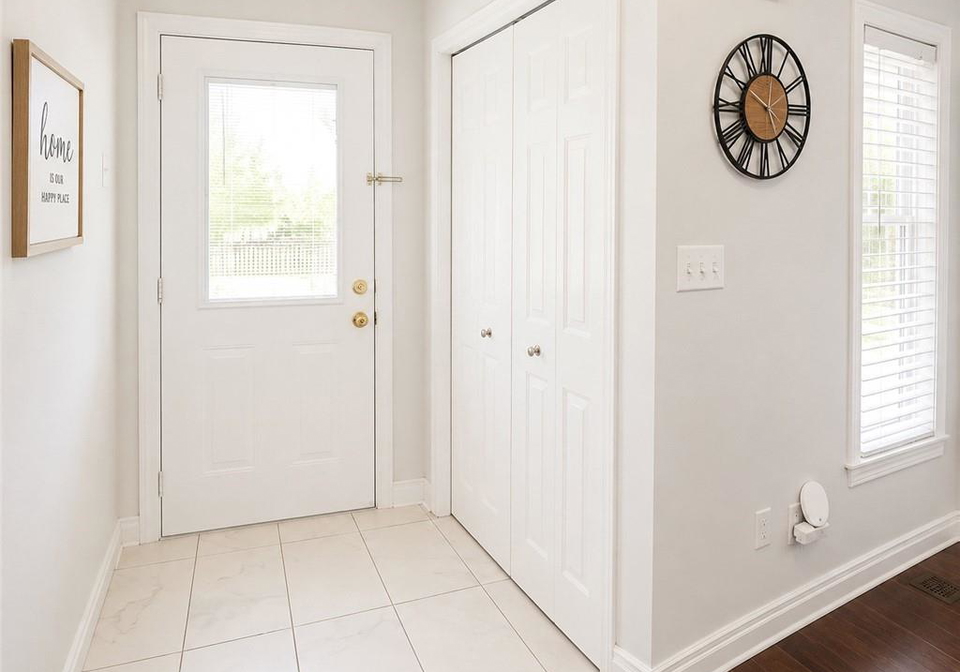212-colton-circle-kitchener-ontario-40842331