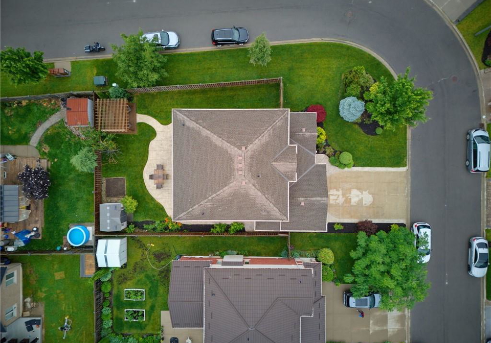 73-degrow-crescent-binbrook-ontario-40842351