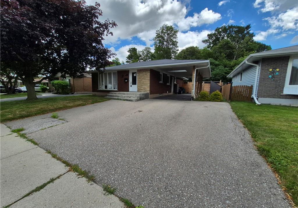 154-appalachian-crescent-kitchener-ontario-40842354
