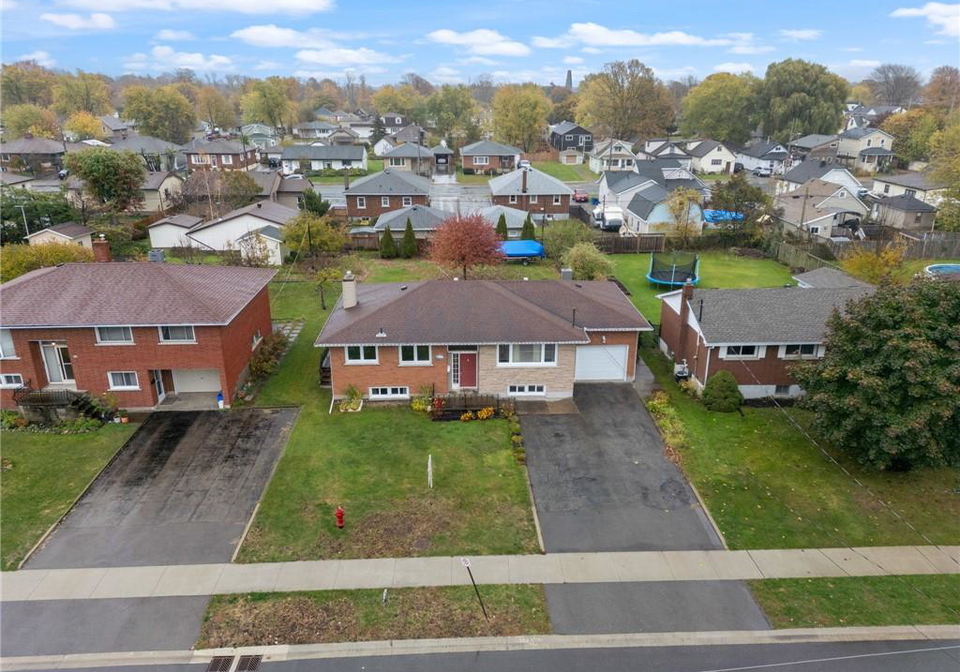 21-janet-street-port-colborne-ontario-40842356