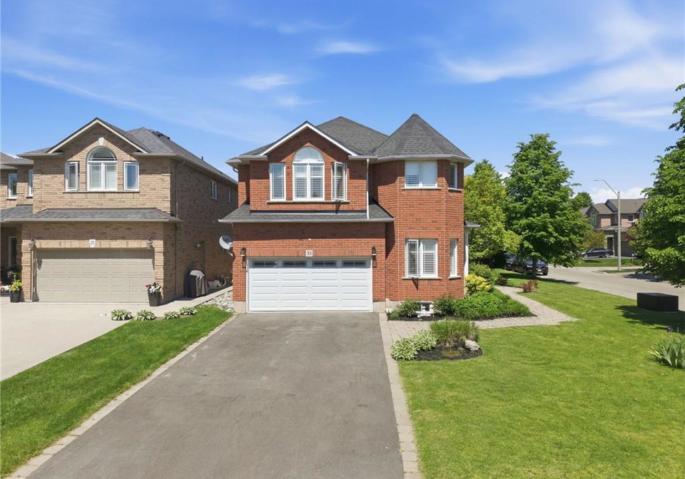 31-commando-court-waterdown-ontario-40842368