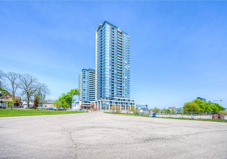 15-wellington-street-kitchener-ontario-40842407