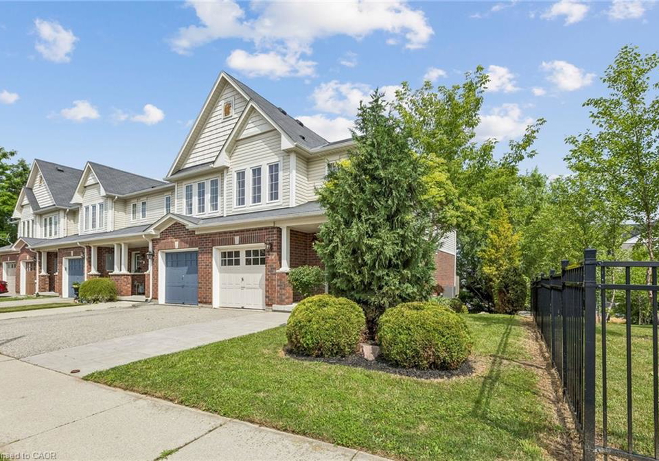 111-bloomington-drive-cambridge-ontario-40842410