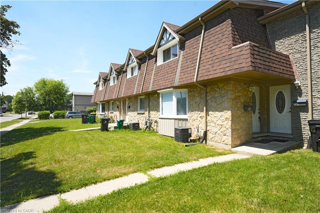 136-jansen-avenue-kitchener-ontario-40842416
