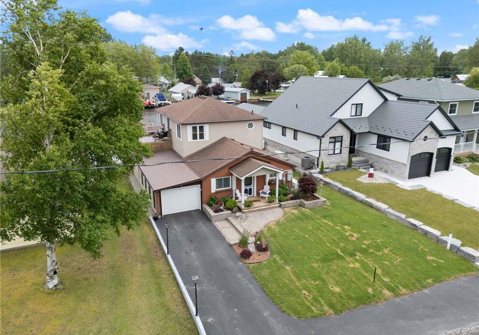 13-rogers-avenue-long-point-ontario-40842417