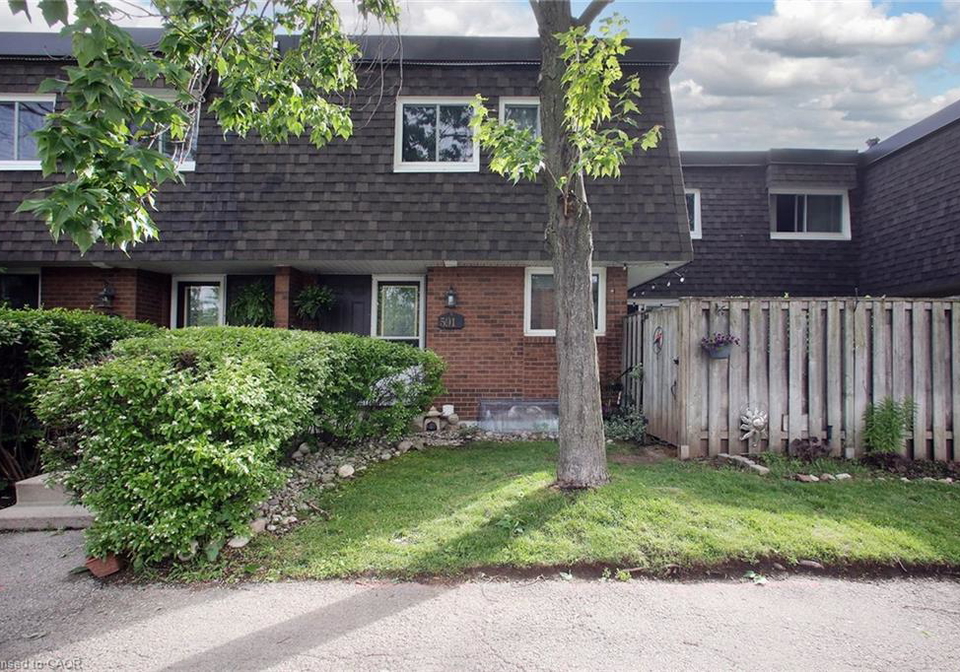 591-timberlane-lane-burlington-ontario-40842422