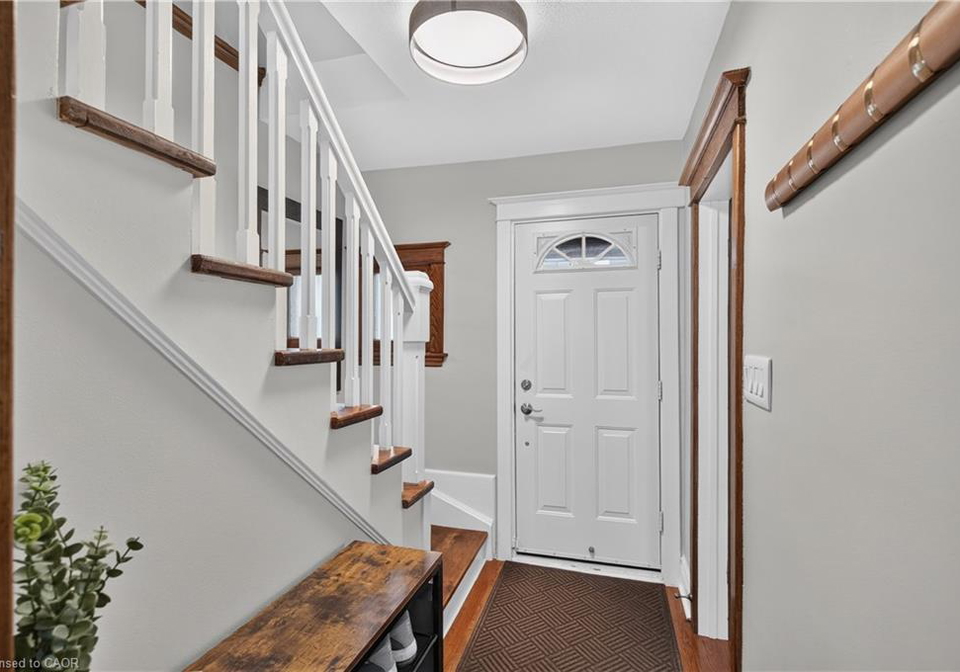 55-cameron-avenue-n-hamilton-ontario-40842438