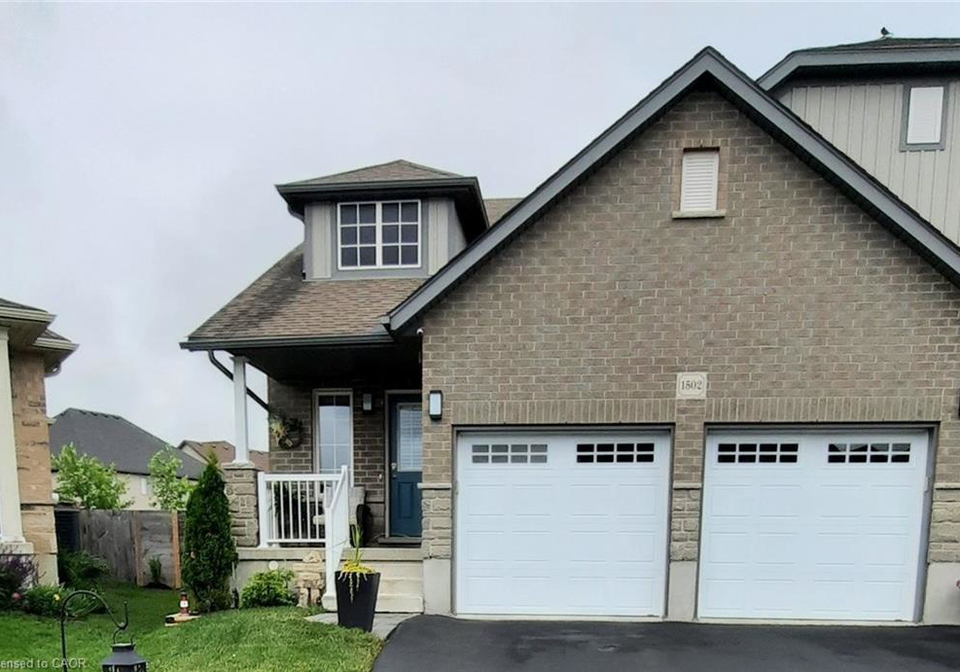 1502-caen-avenue-woodstock-ontario-40842445