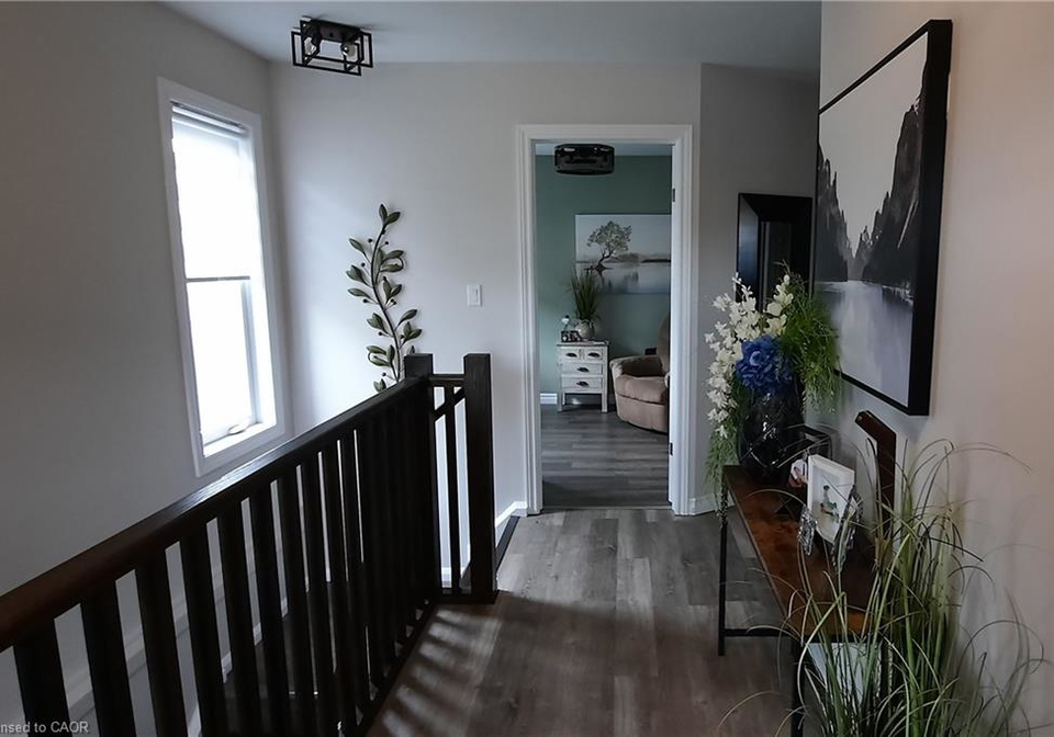 1502-caen-avenue-woodstock-ontario-40842445