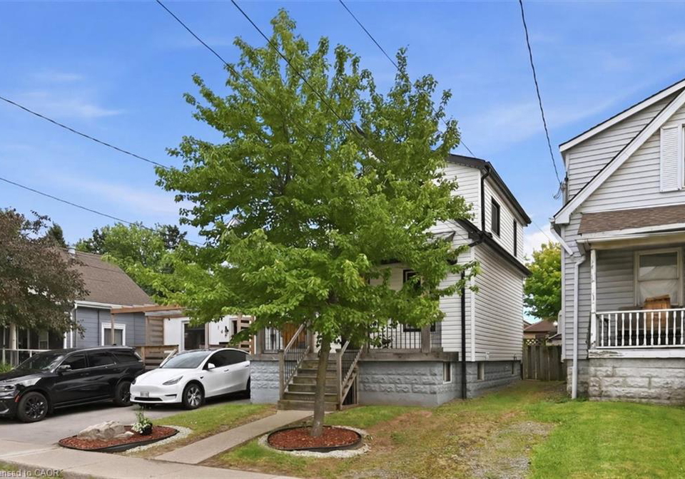 144-campbell-avenue-hamilton-ontario-40842451