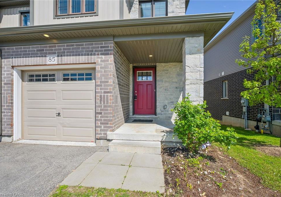 135-hardcastle-drive-cambridge-ontario-40842472