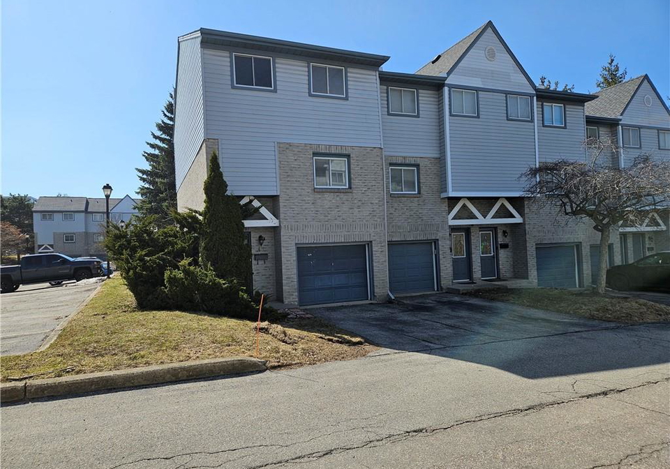 589-beechwood-drive-waterloo-ontario-40842491