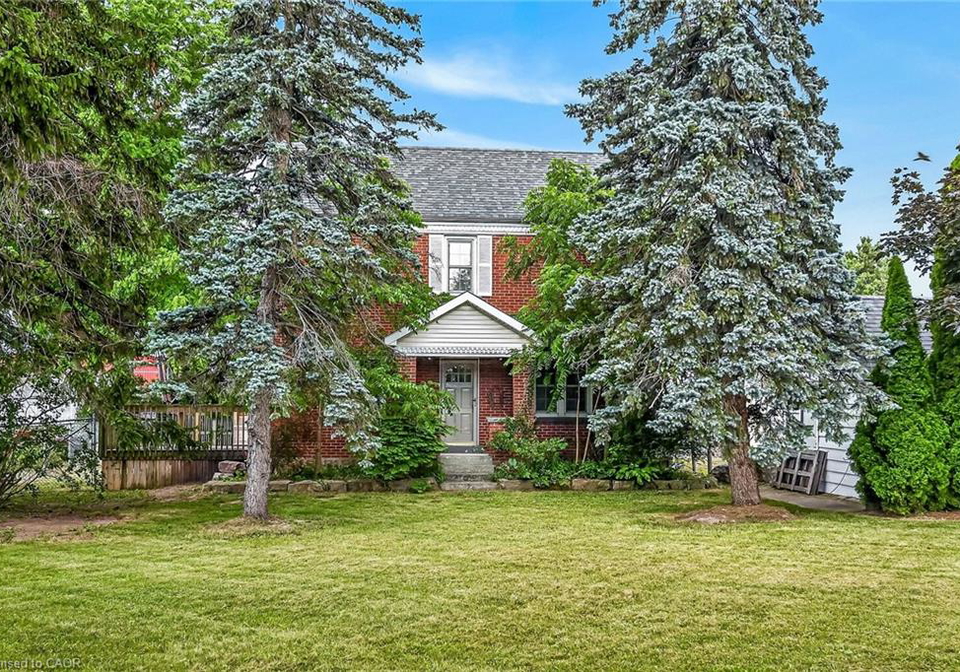 2250-56-highway-glanbrook-ontario-40842514