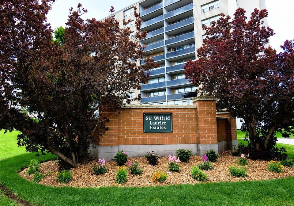 15-albright-road-hamilton-ontario-40842518