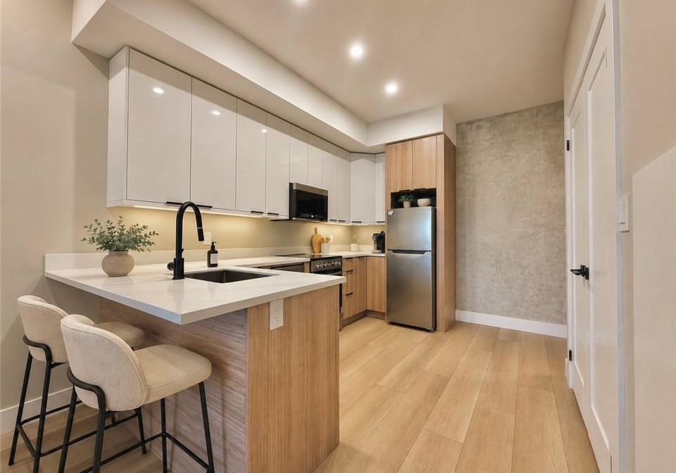 169-james-street-s-hamilton-ontario-40842529