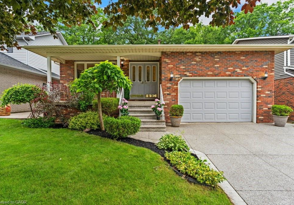 31-pinewarbler-drive-hamilton-ontario-40842547