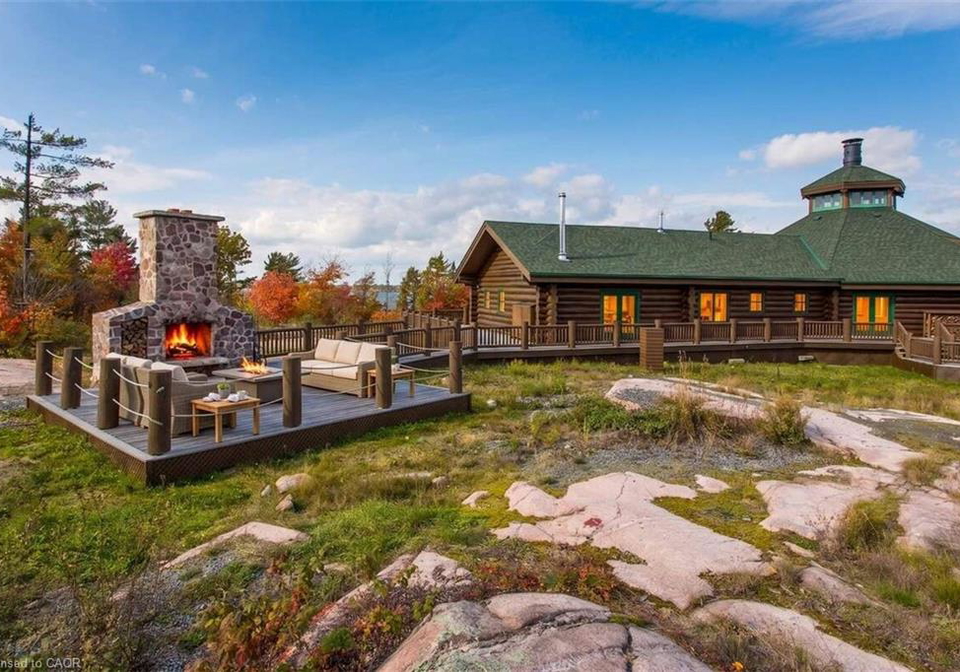 wc3-1-hardwood-island-lavigne-ontario-40842549