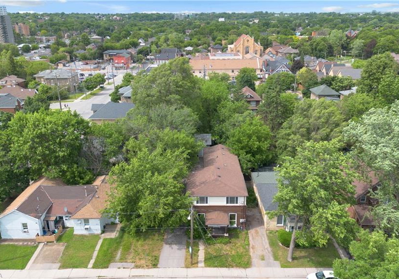 8-victoria-street-brantford-ontario-40842581
