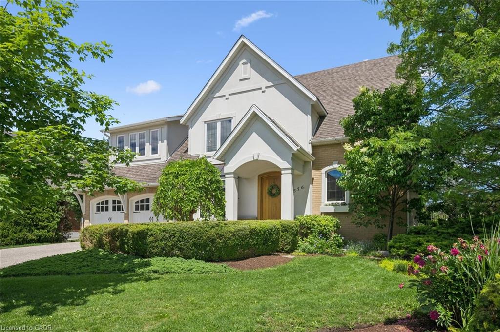 576-falconridge-crescent-kitchener-ontario-40842604
