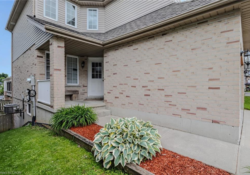 524-ontario-street-woodstock-ontario-40842650