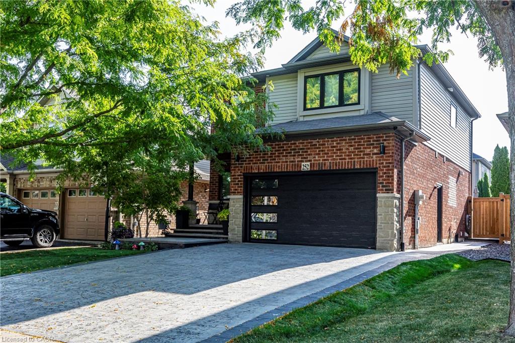 252-upper-mount-albion-road-stoney-creek-ontario-40842663
