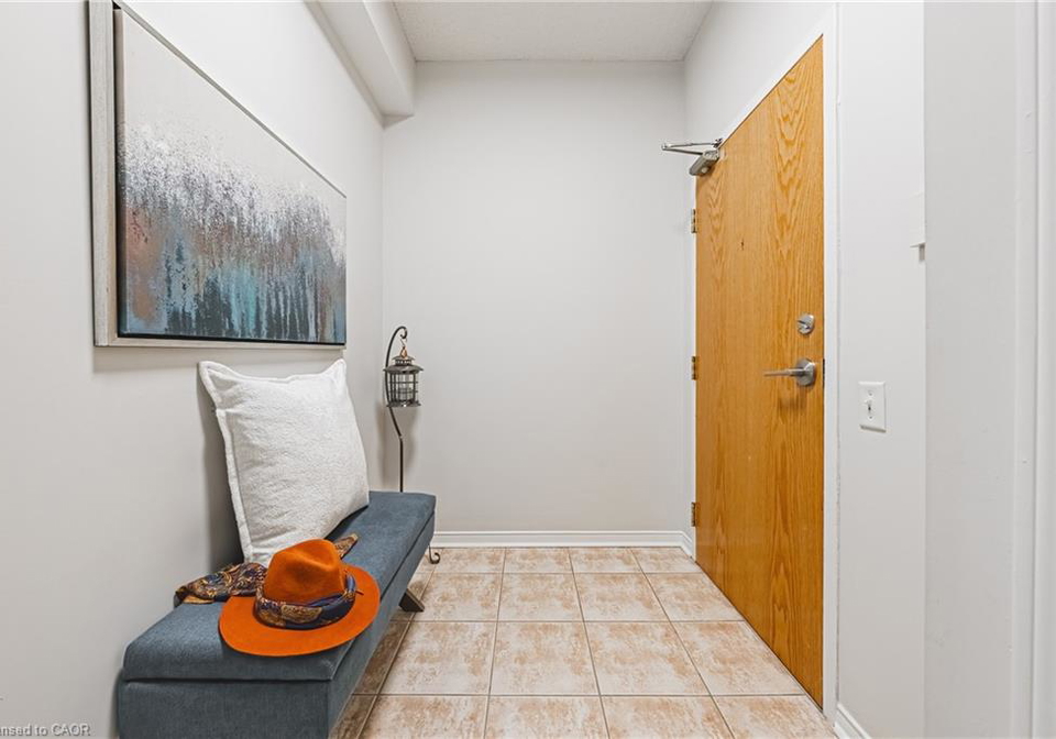 2075-amherst-heights-drive-burlington-ontario-40842716