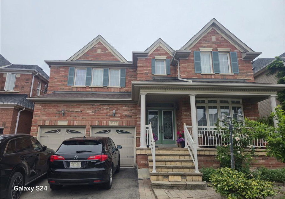 3097-bentley-drive-mississauga-ontario-40842729