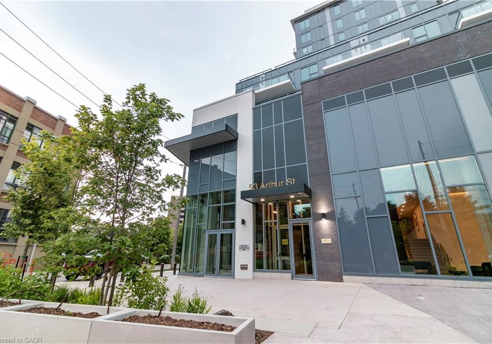 93-arthur-street-s-guelph-ontario-40842757
