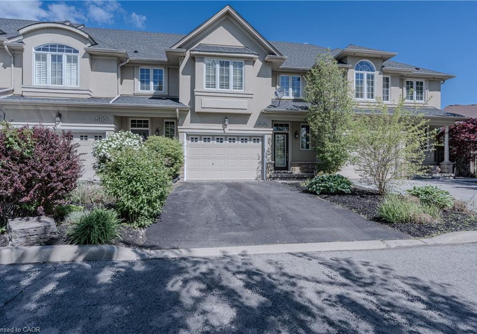 582-stonehenge-drive-ancaster-ontario-40842766