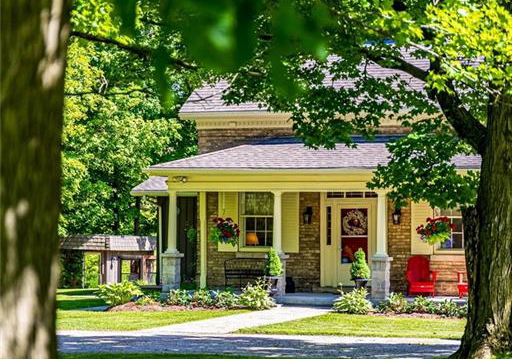 1048-regional-road-97-puslinch-ontario-40842785