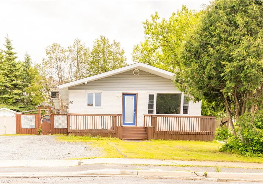 60-charlotte-avenue-chelmsford-ontario-40842797