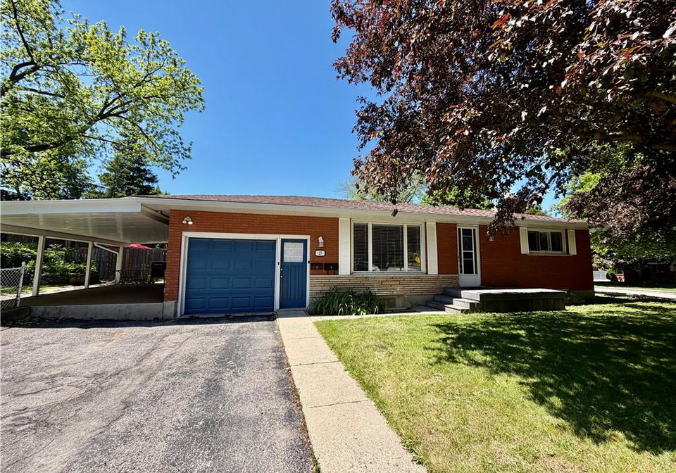 27-elizabeth-street-cambridge-ontario-40842805