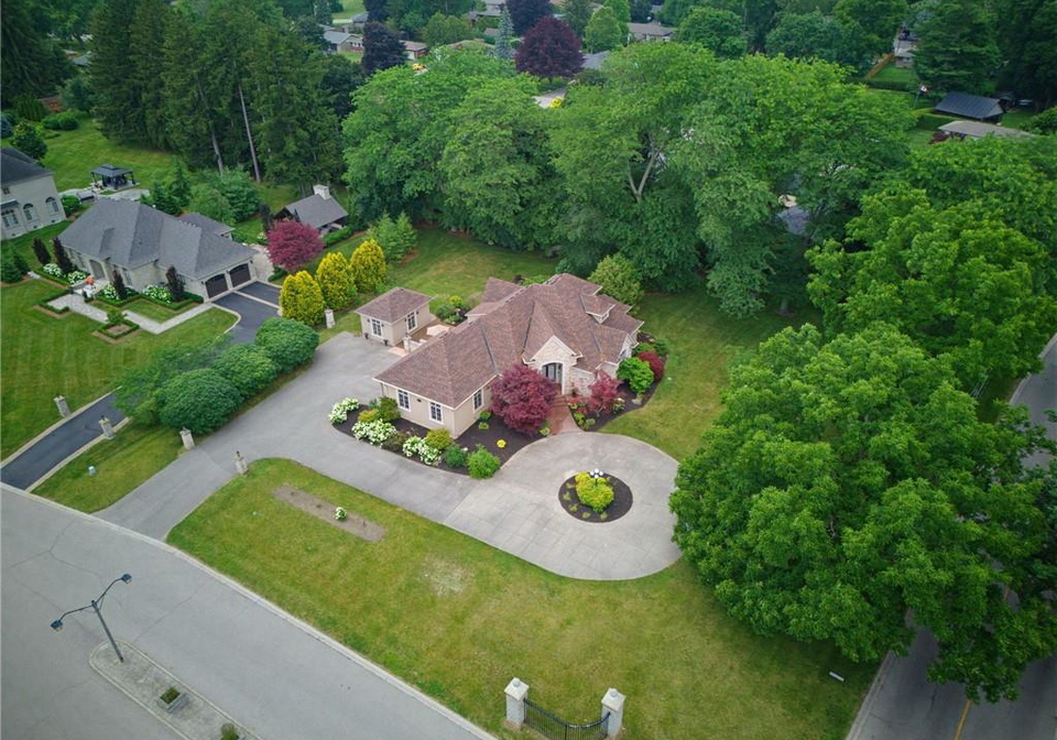 1-rue-chateaux-terrace-brantford-ontario-40842810
