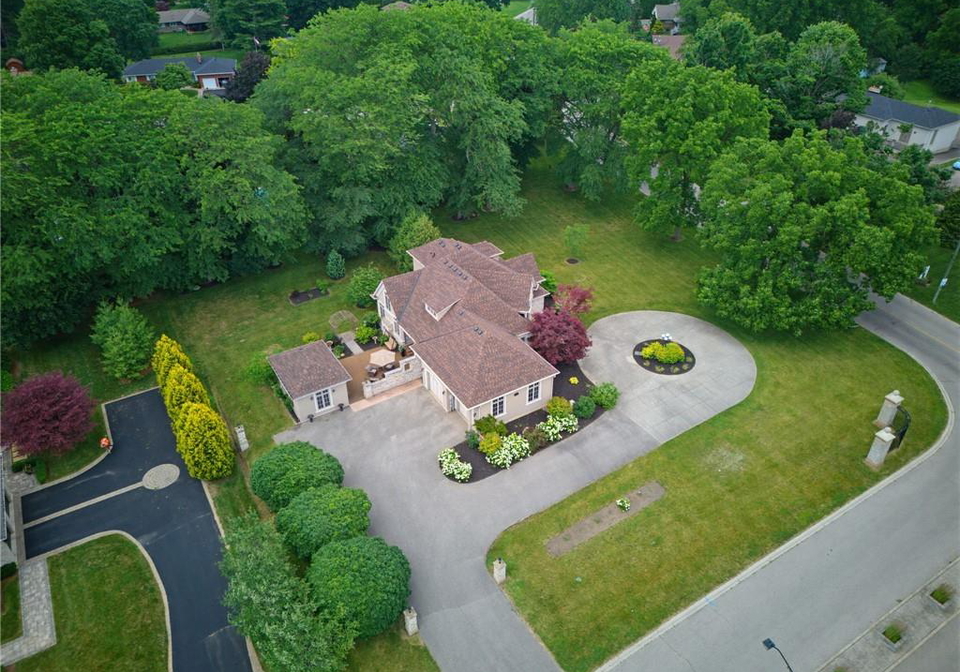 1-rue-chateaux-terrace-brantford-ontario-40842810