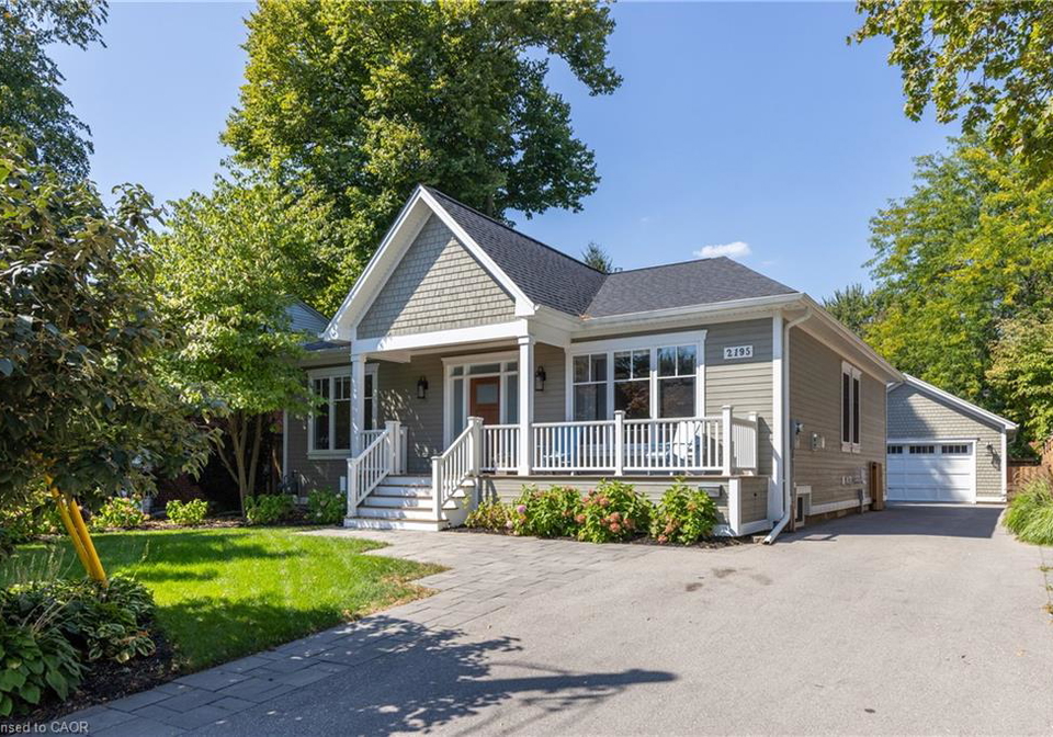 2195-courtland-drive-burlington-ontario-40842816