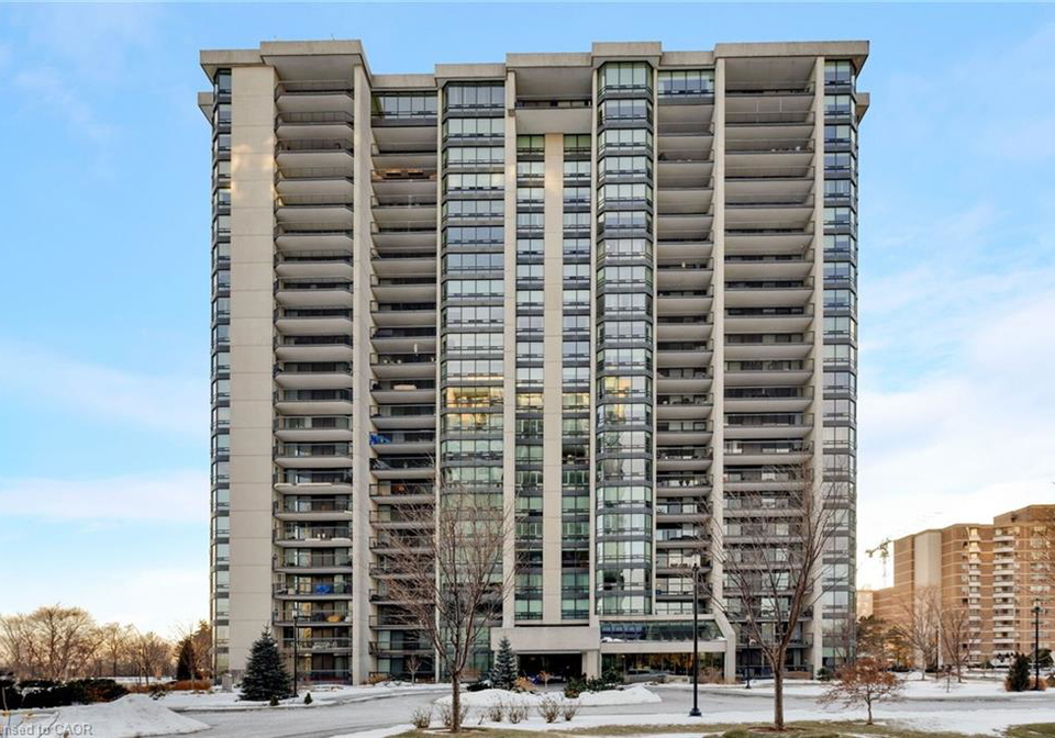 2180-marine-drive-oakville-ontario-40842826