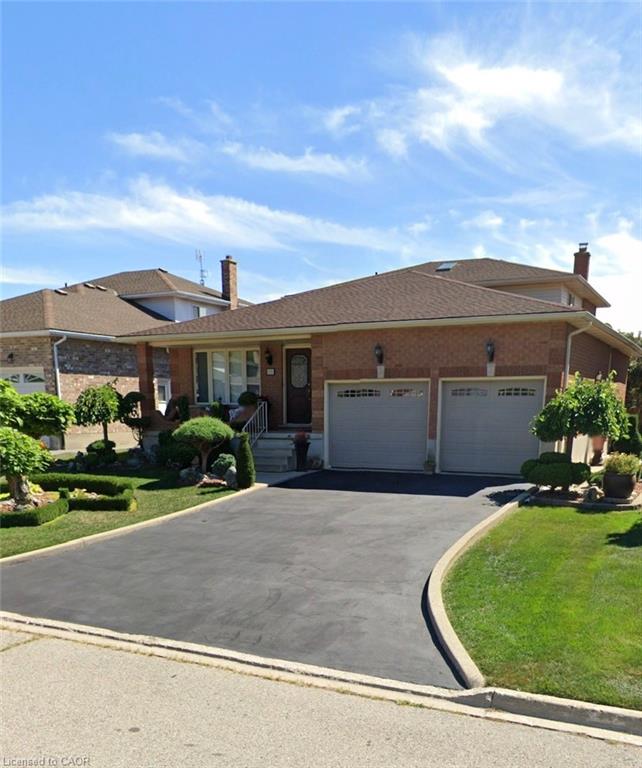 55-azores-crescent-cambridge-ontario-40842831