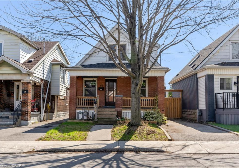 22-cope-street-hamilton-ontario-40842849