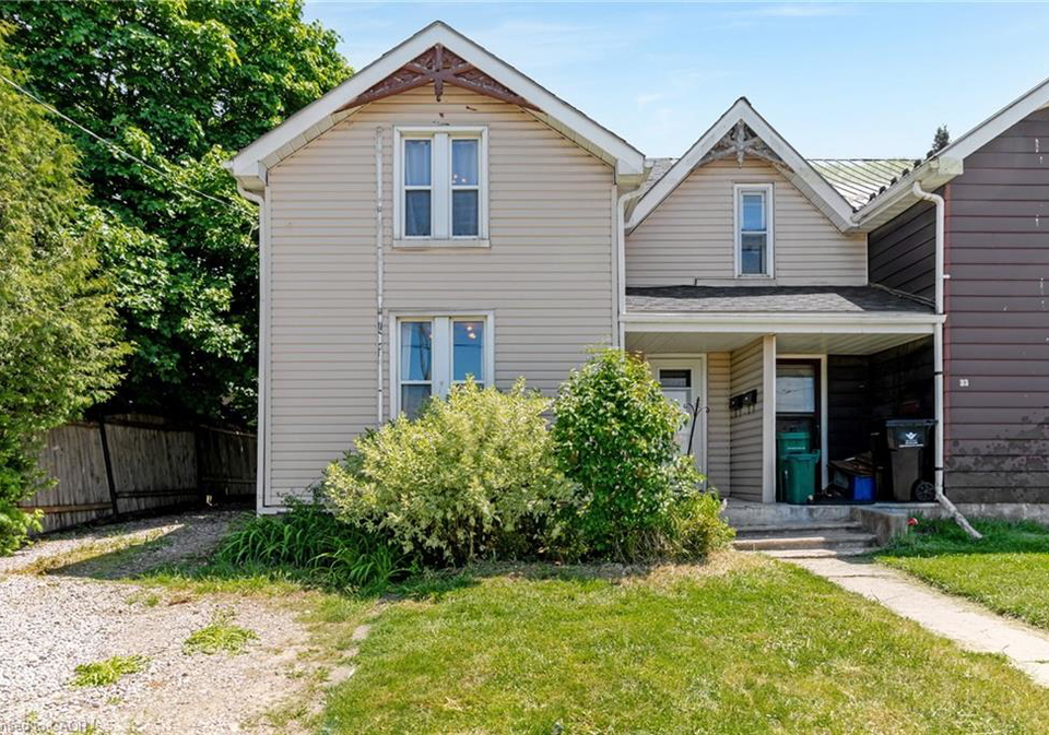 35-shade-street-cambridge-ontario-40842874