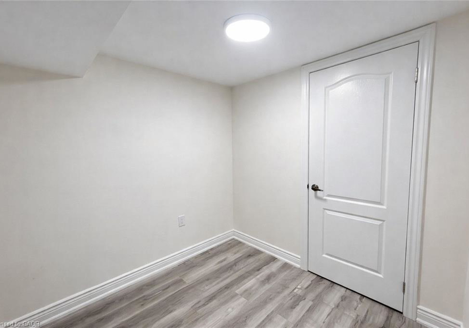 592-blair-creek-drive-kitchener-ontario-40842882