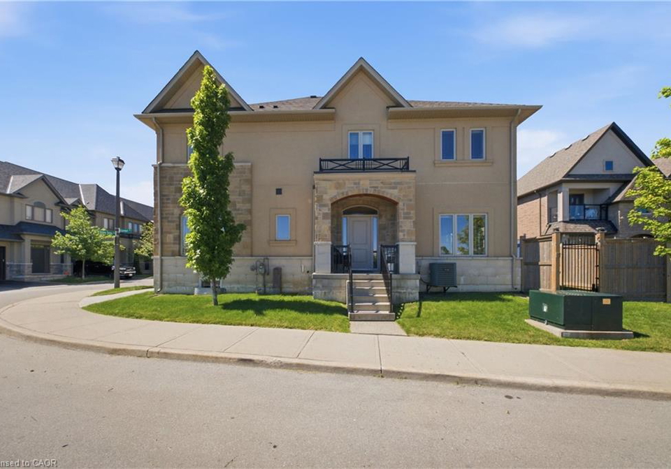 104-sonoma-valley-crescent-hamilton-ontario-40842886