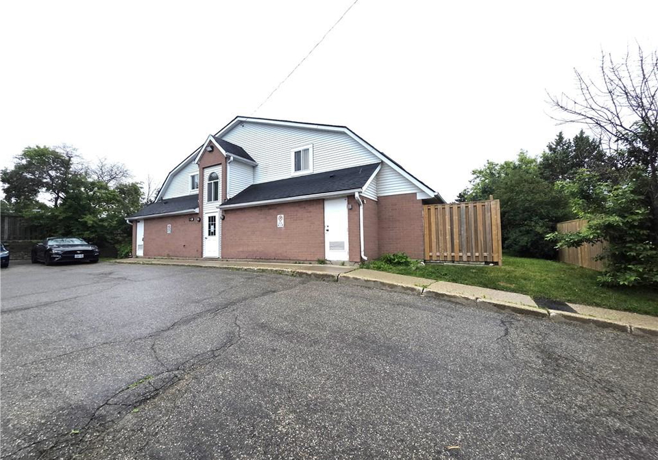 41-valleyview-road-kitchener-ontario-40842922