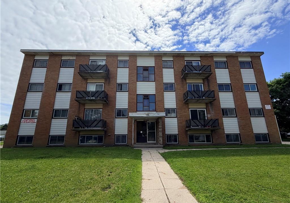 443-hazel-street-waterloo-ontario-40842923