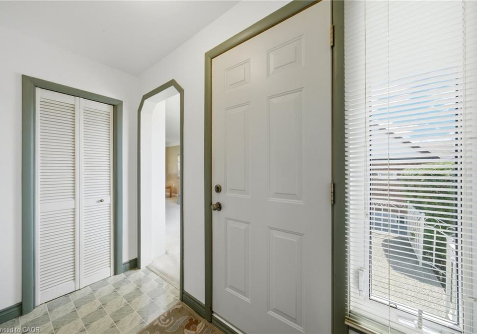 89-charlotte-street-hamilton-ontario-40842929