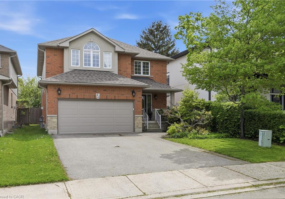 84-duncairn-crescent-hamilton-ontario-40842940