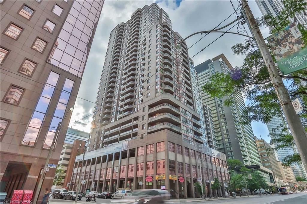 736-bay-street-toronto-ontario-40842949