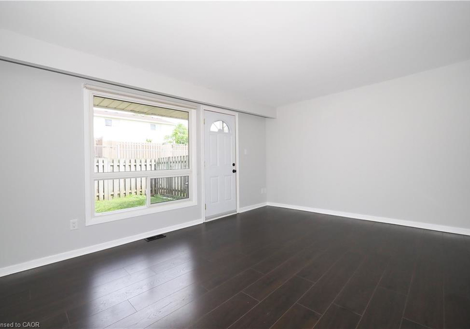 165-green-valley-drive-kitchener-ontario-40842951