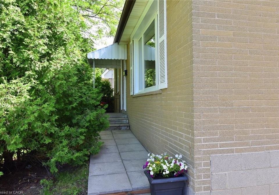 107-west-32nd-street-hamilton-ontario-40842958